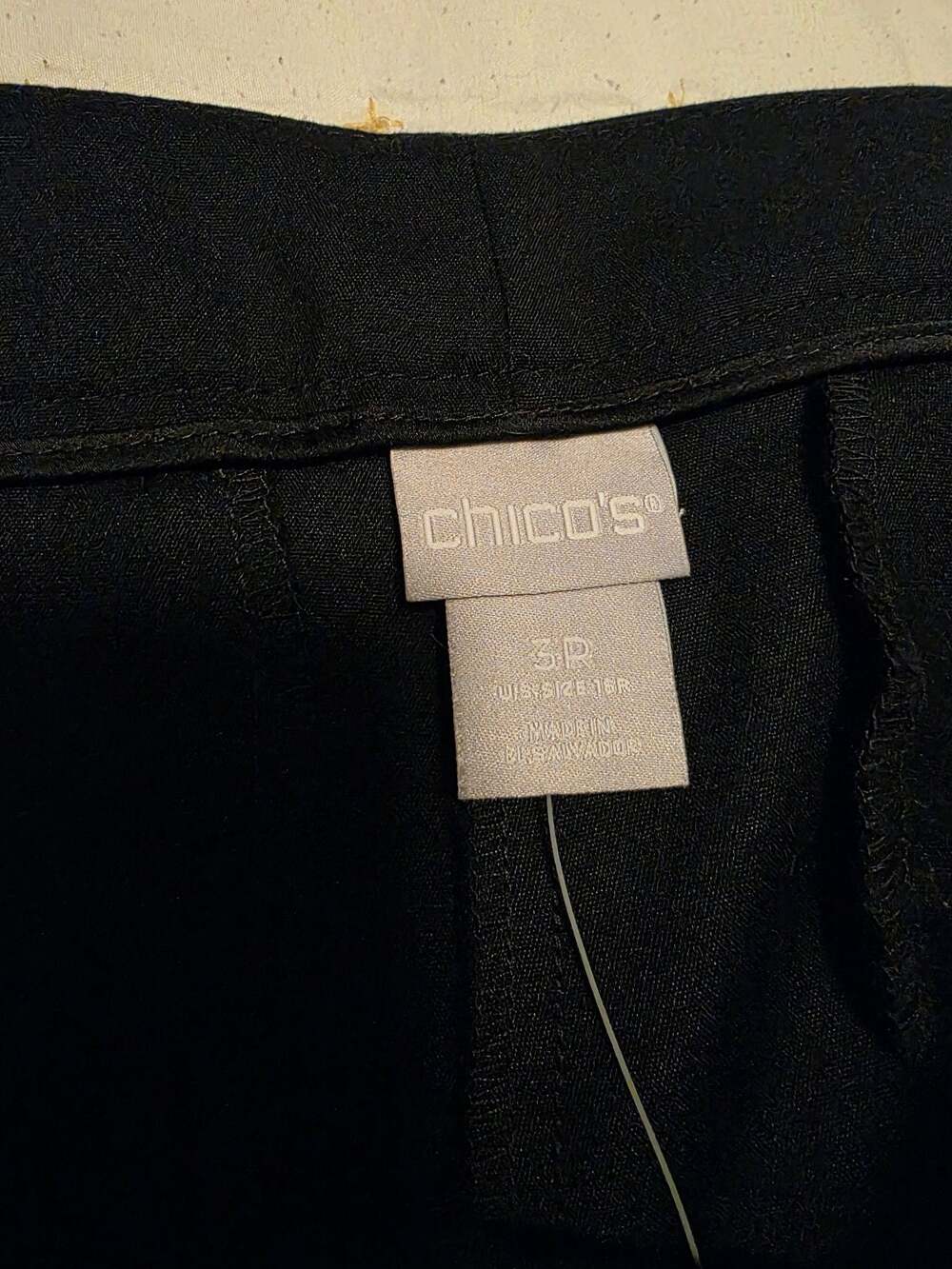 Chico's Women's Black Flex Waistband Straight Leg Pants Size 3P - Picture 4 of 7